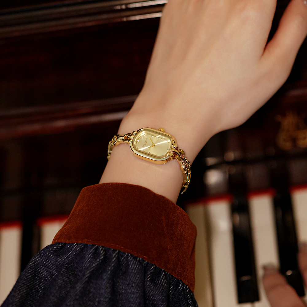 Zegarek na bransolecie w stylu – Jewelry Watches Luxury recenzja i cena
