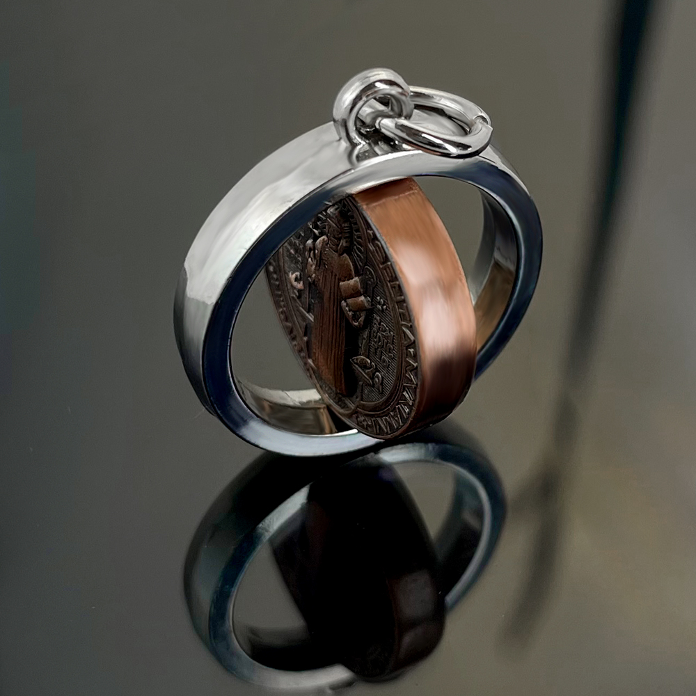 Nowy Medalik Świętego Benedykt – Jewelry & Watches Ltd recenzja i cena